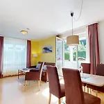아파트 Binzer Sterne 26 빈츠